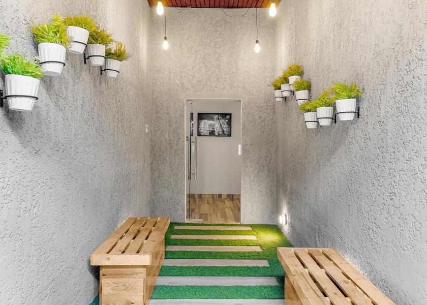 Lagos Lagos Interior Entrance