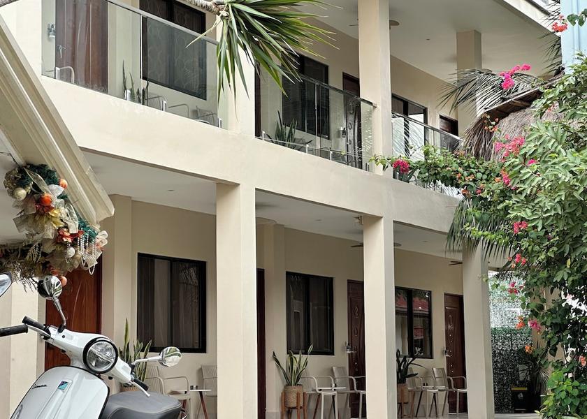 Central Visayas Moalboal Exterior