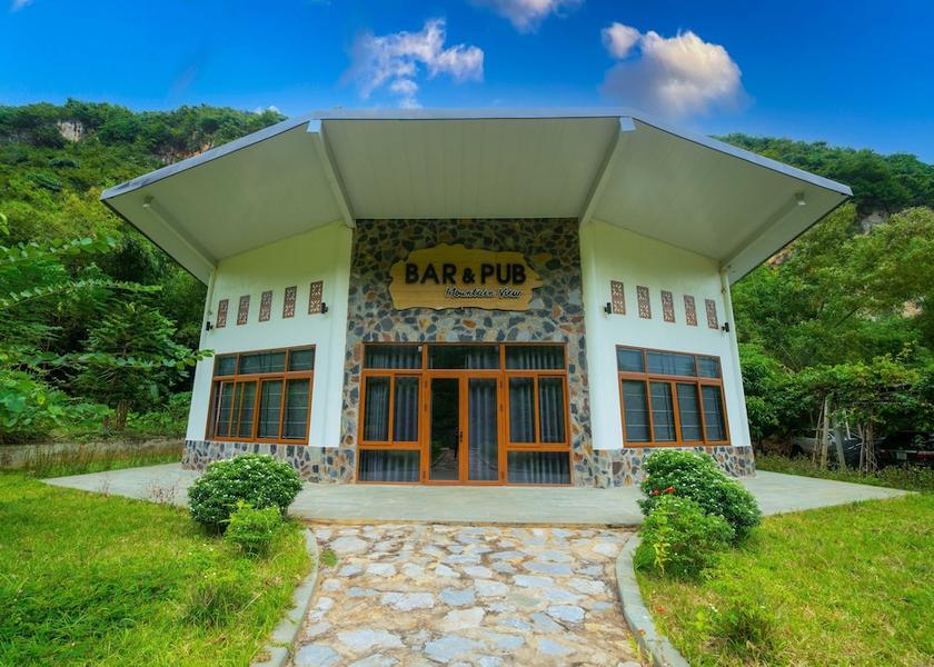 Hoa Binh Mai Chau Bar