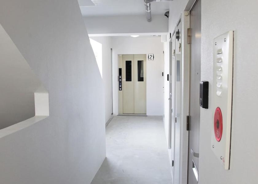 Okinawa (prefecture) Naha Hallway