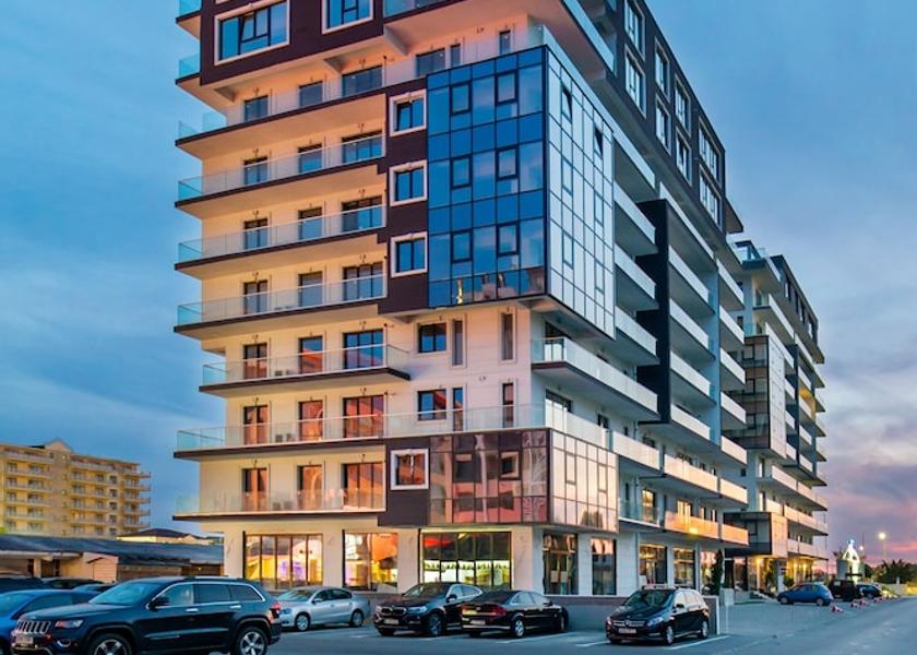  Constanta Exterior Detail