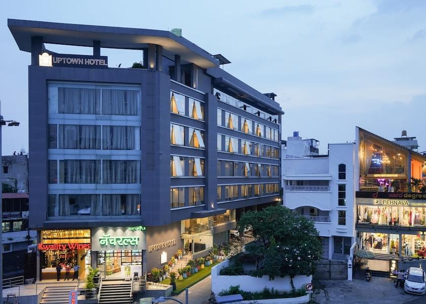 Maharashtra Nagpur Front of property