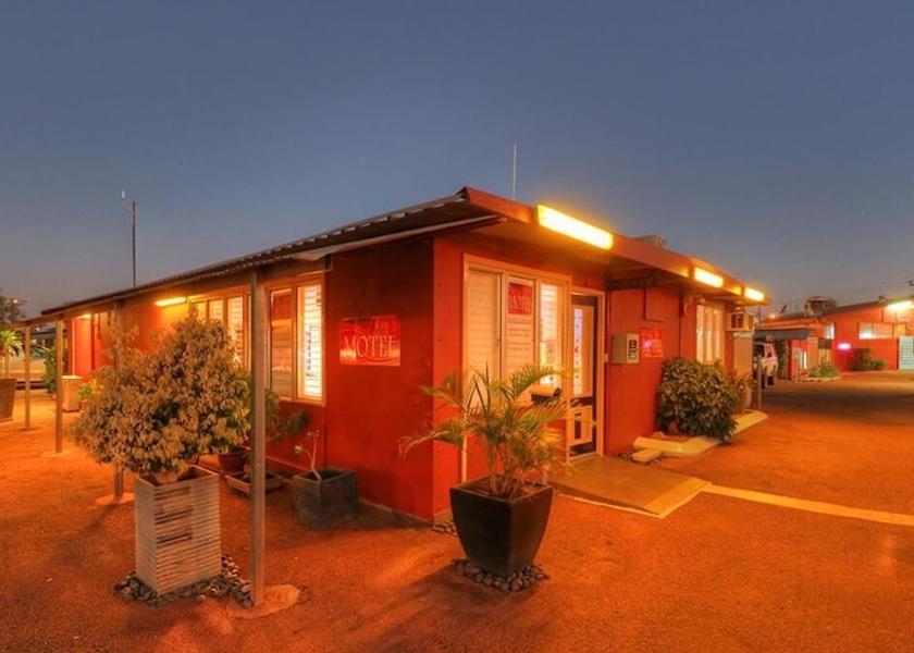 Western Australia Halls Creek Exterior