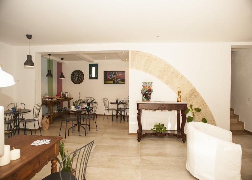 Sicily Castellammare Del Golfo Interior Entrance