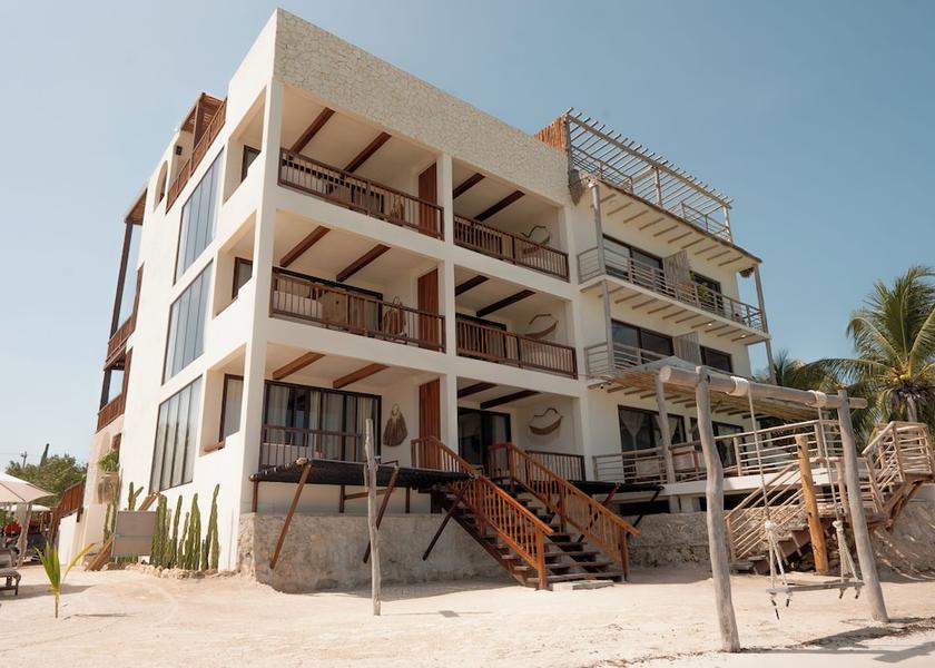 Quintana Roo Isla Holbox Front of property