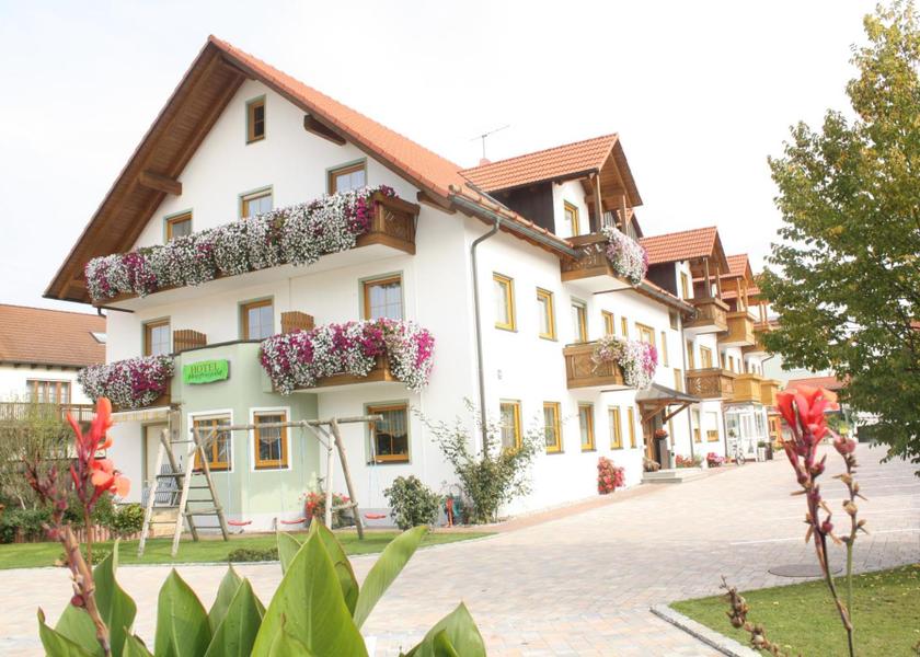 Bavaria Wolnzach Exterior view