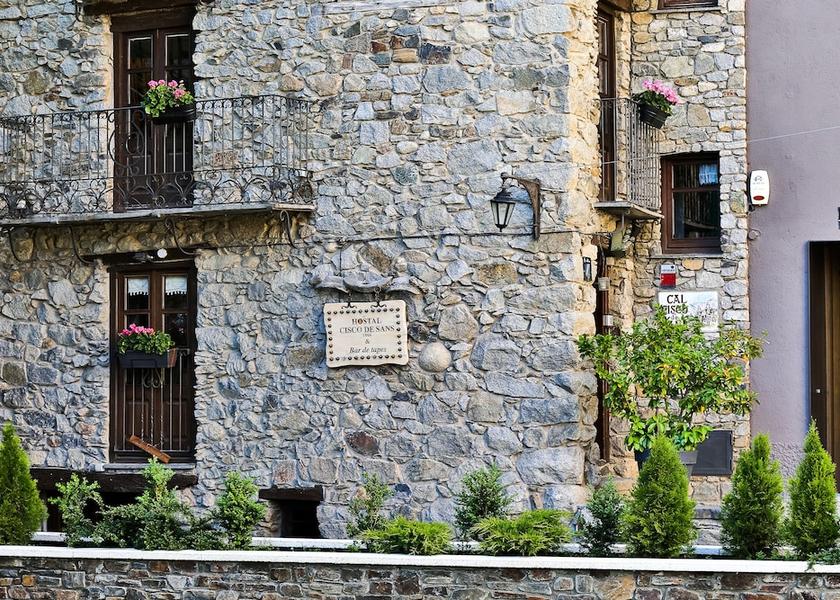  Andorra la Vella Facade