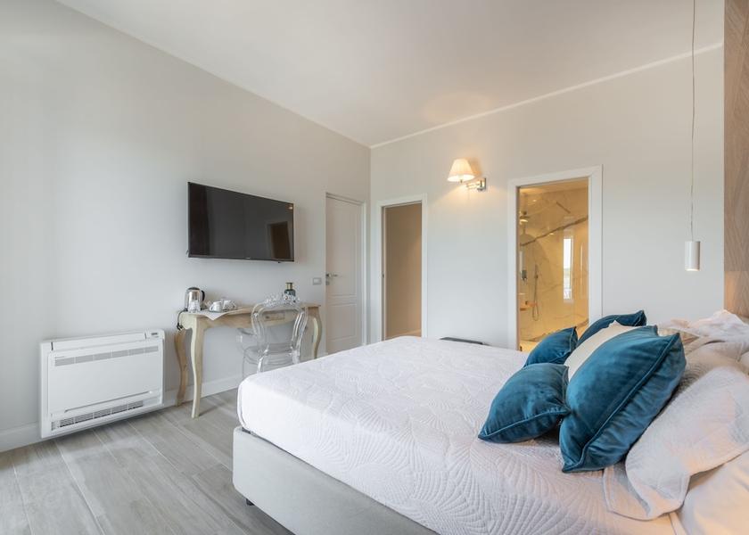 Sardinia Carloforte Room