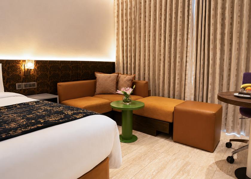 Tamil Nadu Chennai Residence Queen