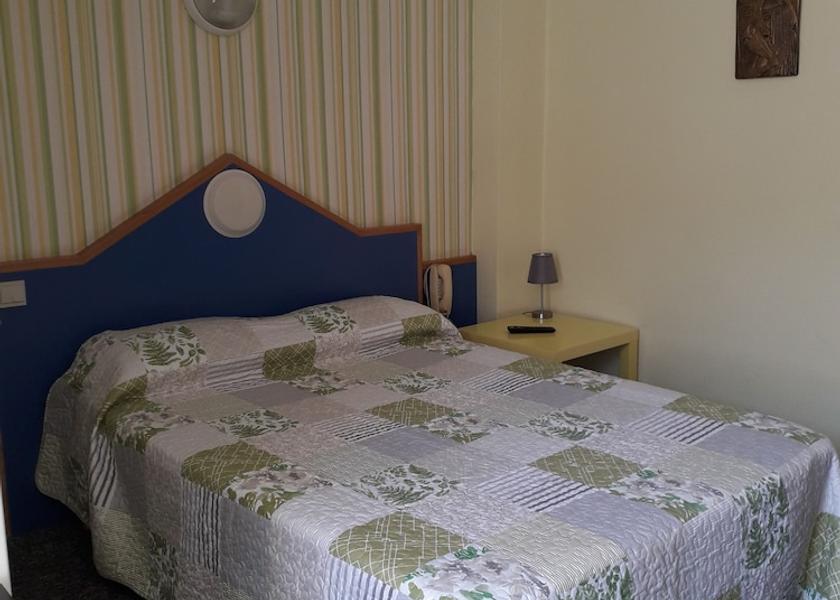 Bourgogne-Franche-Comte Chalon-Sur-Saone Room