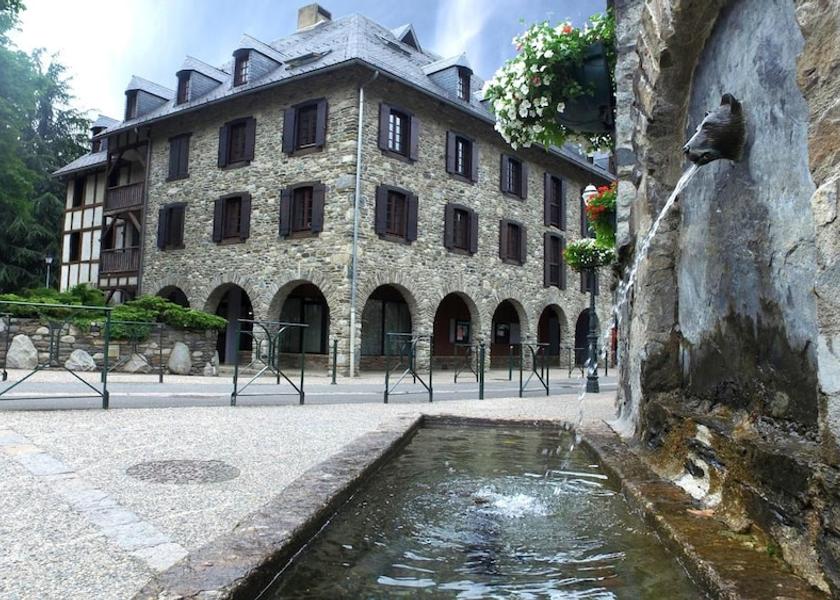 Occitanie Saint-Lary-Soulan Exterior Detail