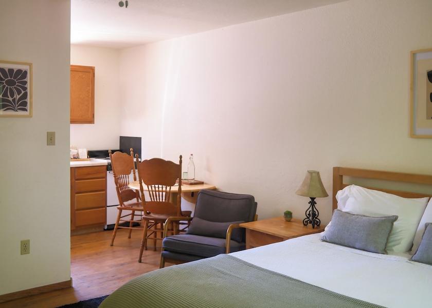 Colorado Paonia Kitchen