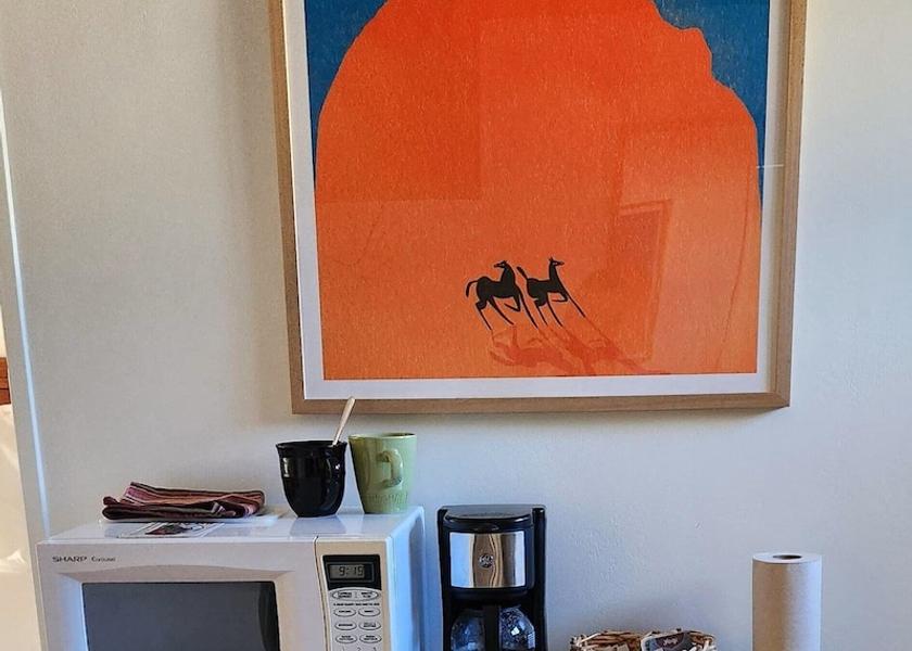 Colorado Paonia Room