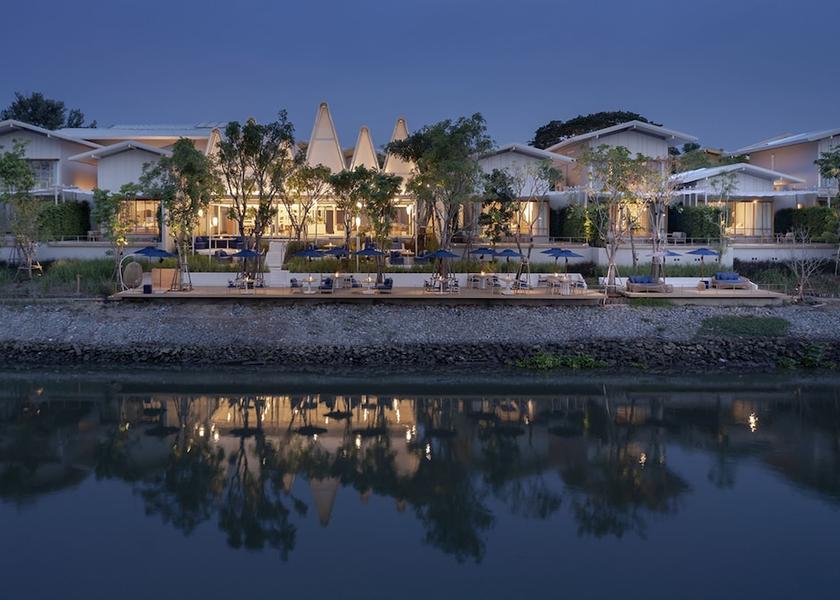 Phra Nakhon Si Ayutthaya Bang Pa-in Exterior Detail