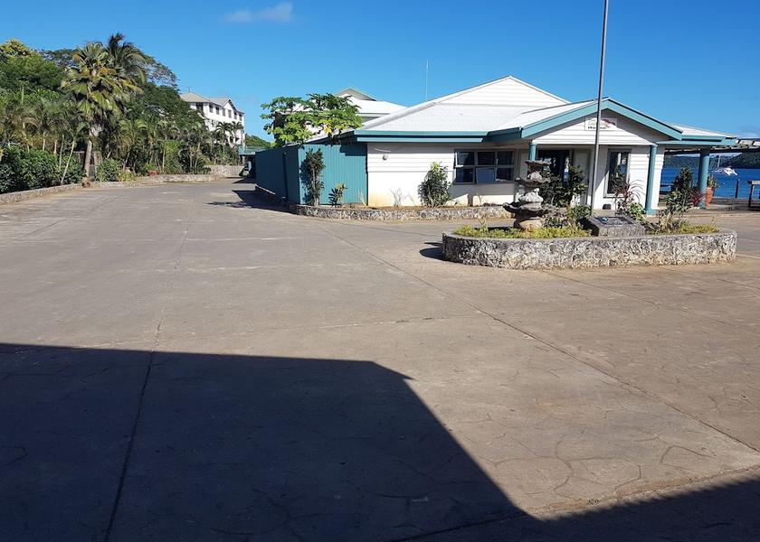  Neiafu Exterior Detail