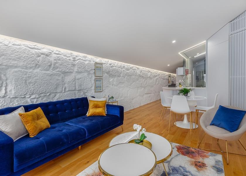Porto Porto Living Area