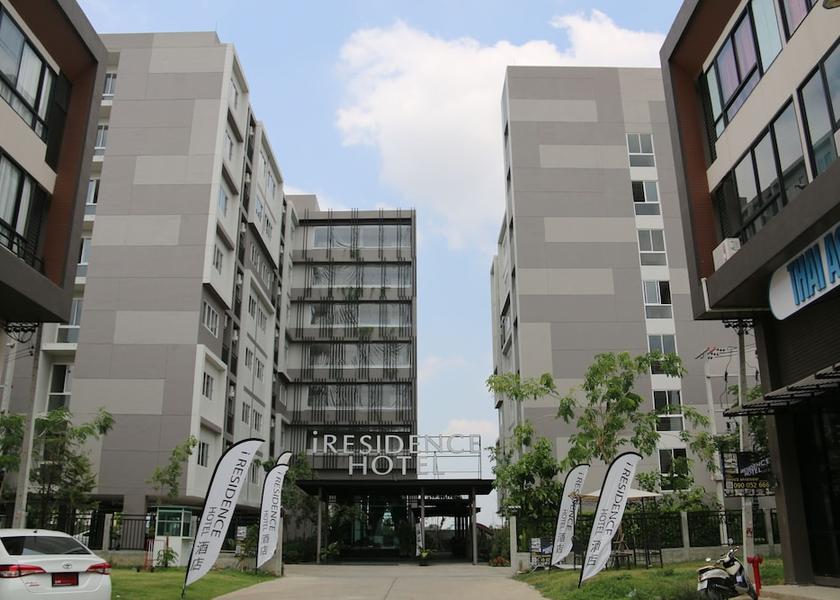 Pathum Thani Province Khlong Luang Front of property