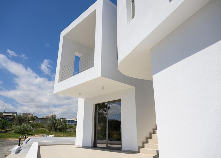 Attica Spata-Artemida Interior Entrance