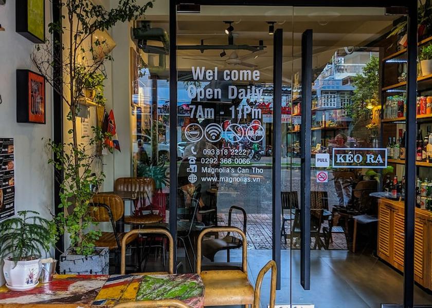 Kien Giang Can Tho Interior Entrance