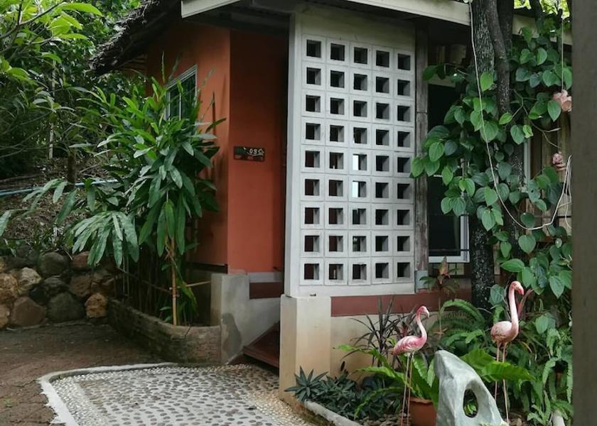 Ratchaburi Suan Phueng Room