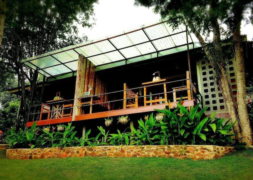 Ratchaburi Suan Phueng Terrace