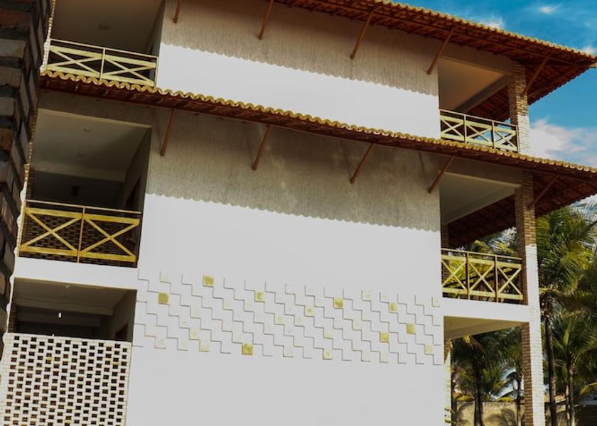 Piauí Luis Correia Exterior Detail