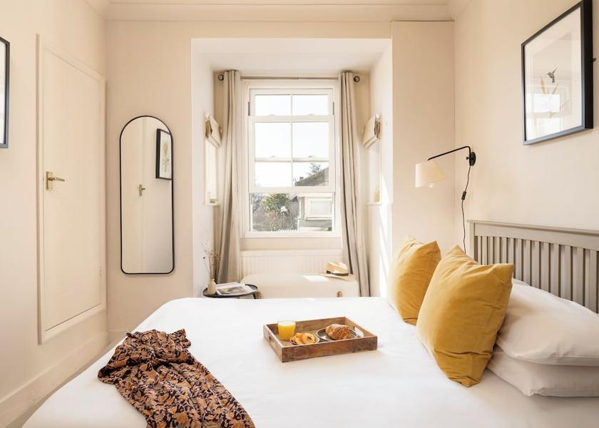 England Hassocks Room