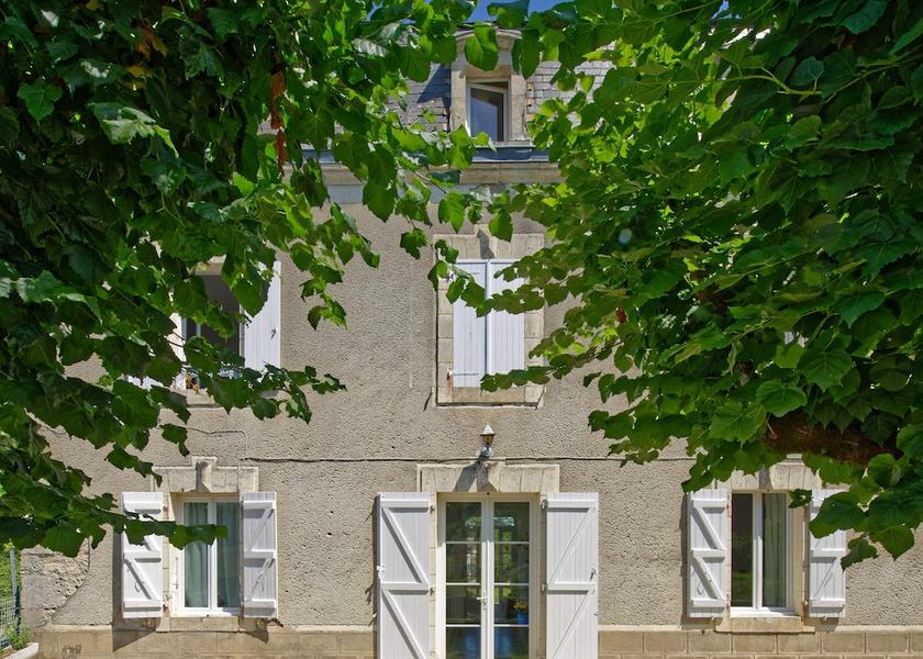 Occitanie Meyronne Facade