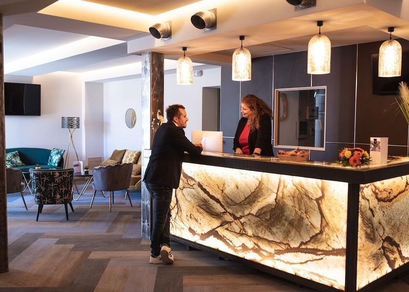 Provence - Alpes - Cote d'Azur Le Pontet Reception