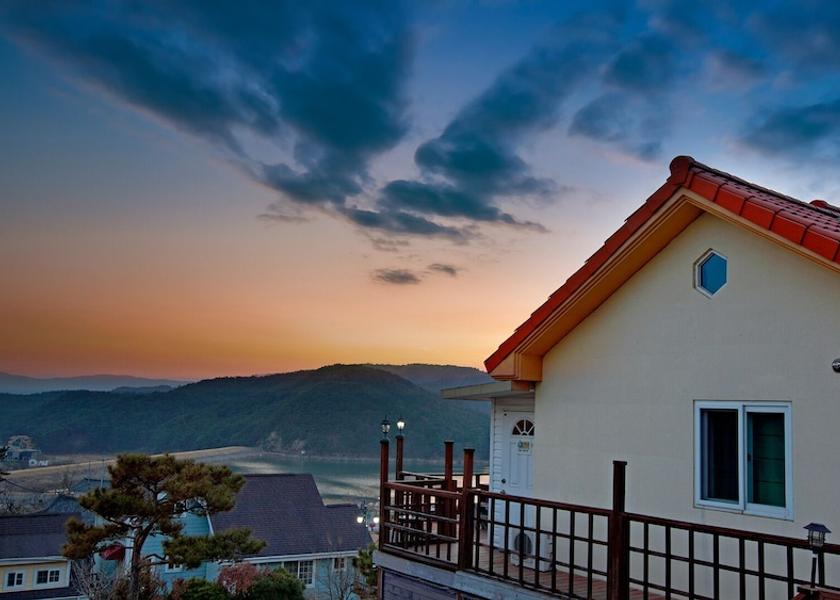 North Gyeongsang Gyeongju Exterior
