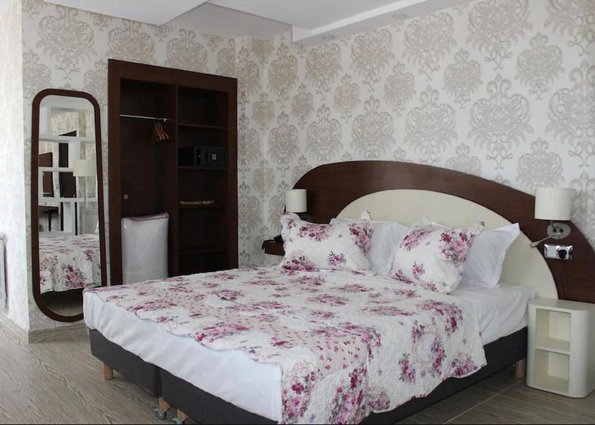  Setif Room