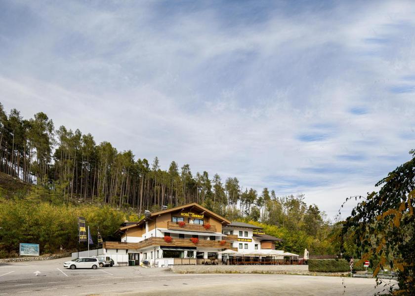 Trentino-Alto Adige Naz Sciaves Hotel Exterior