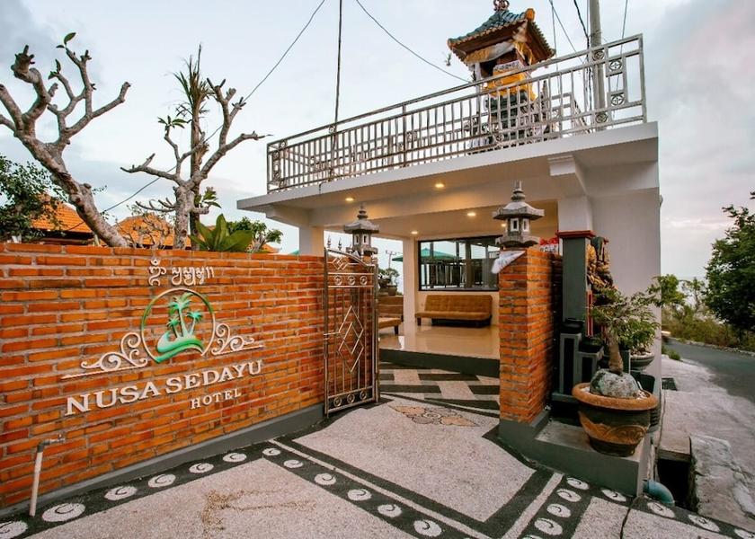 Bali Penida Island Front of property