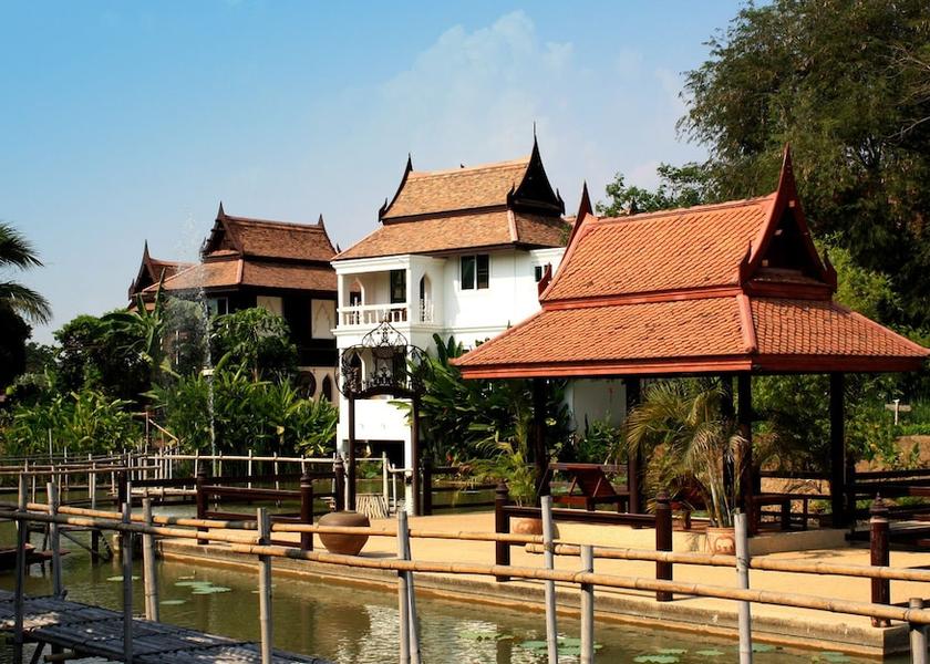 Phra Nakhon Si Ayutthaya Bang Pa-in Property Grounds