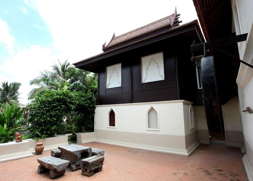 Phra Nakhon Si Ayutthaya Bang Pa-in Property Grounds