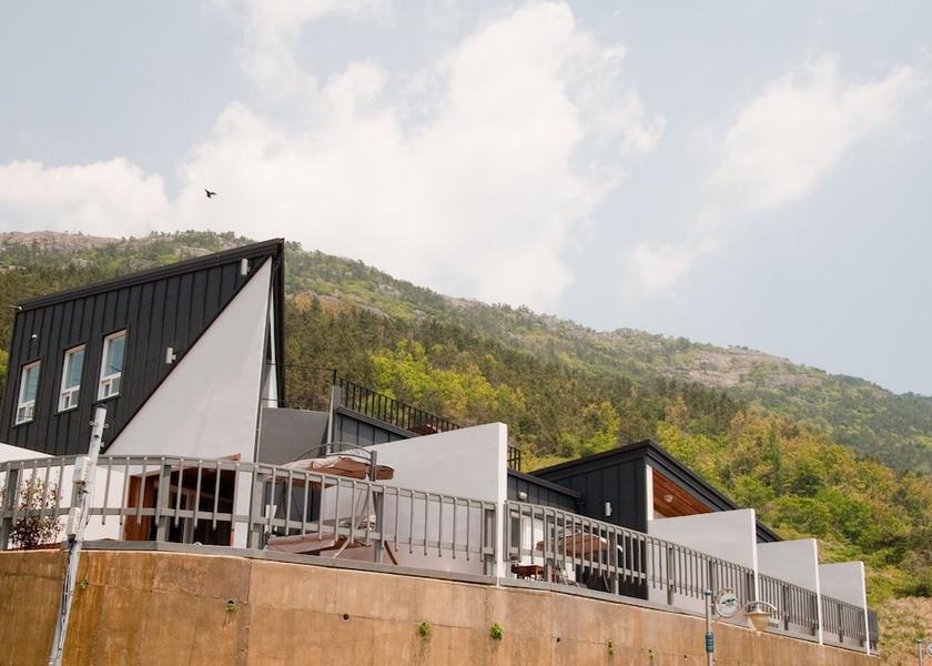 South Gyeongsang Namhae Facade
