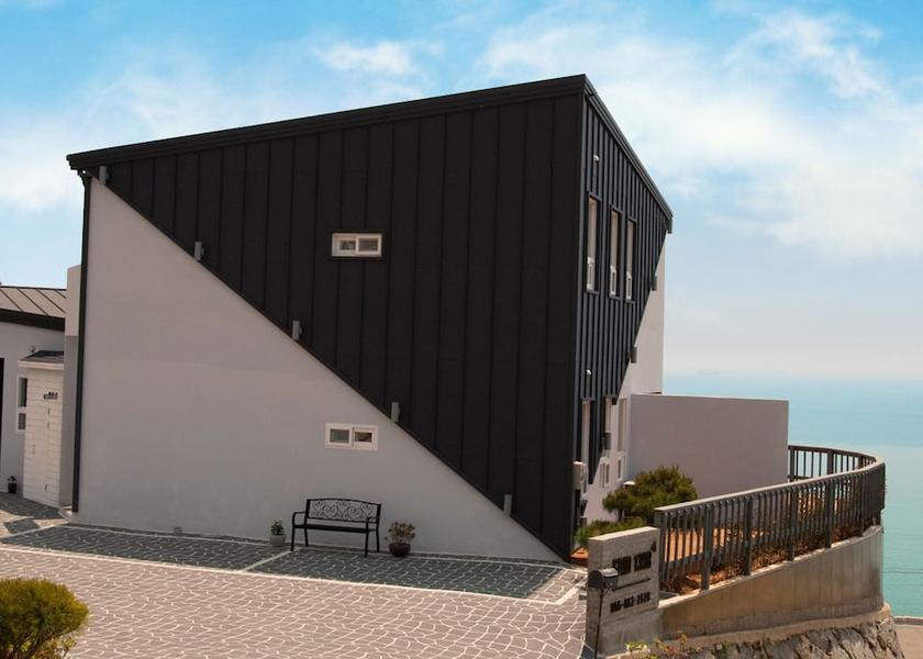 South Gyeongsang Namhae Entrance