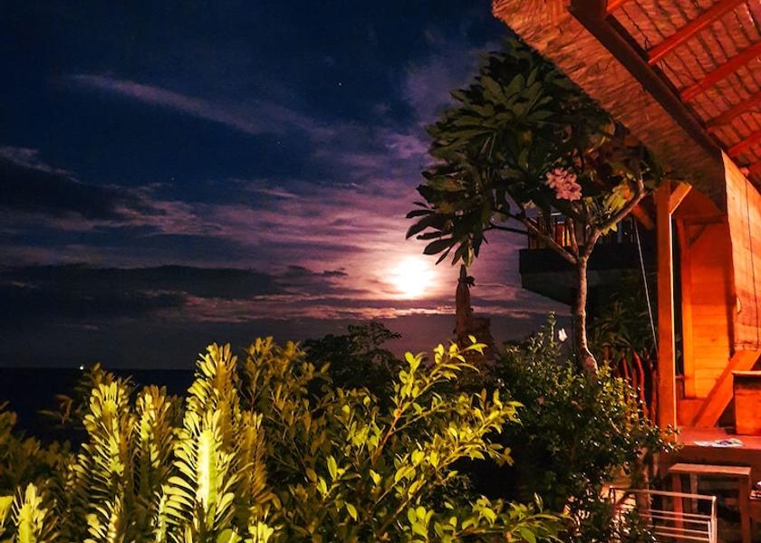 Bali Penida Island Exterior