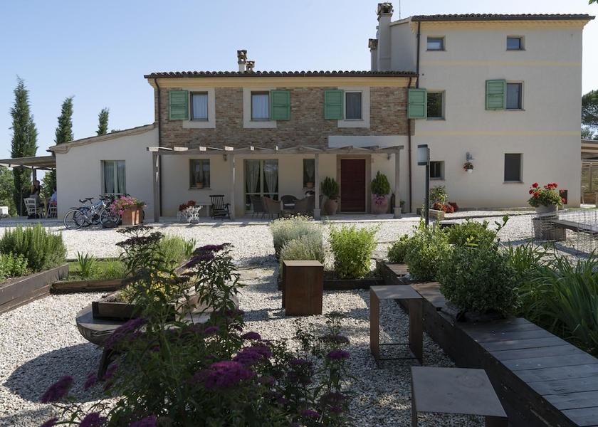 Marche Jesi Facade