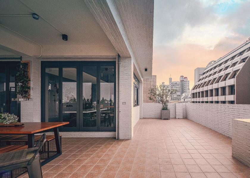  Chiayi City Balcony/terrace