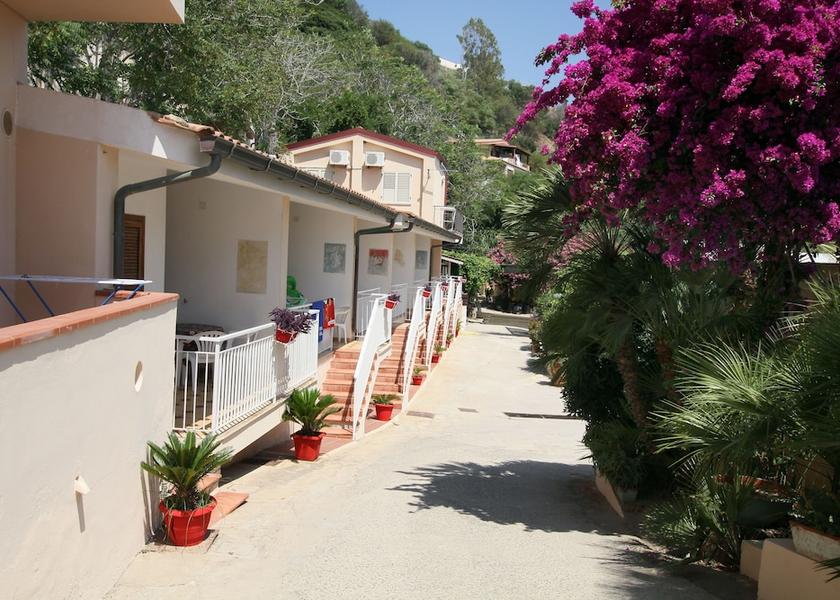 Calabria Ricadi Exterior Detail