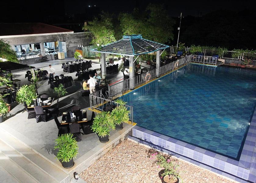 Tamil Nadu Chennai Swimming pool