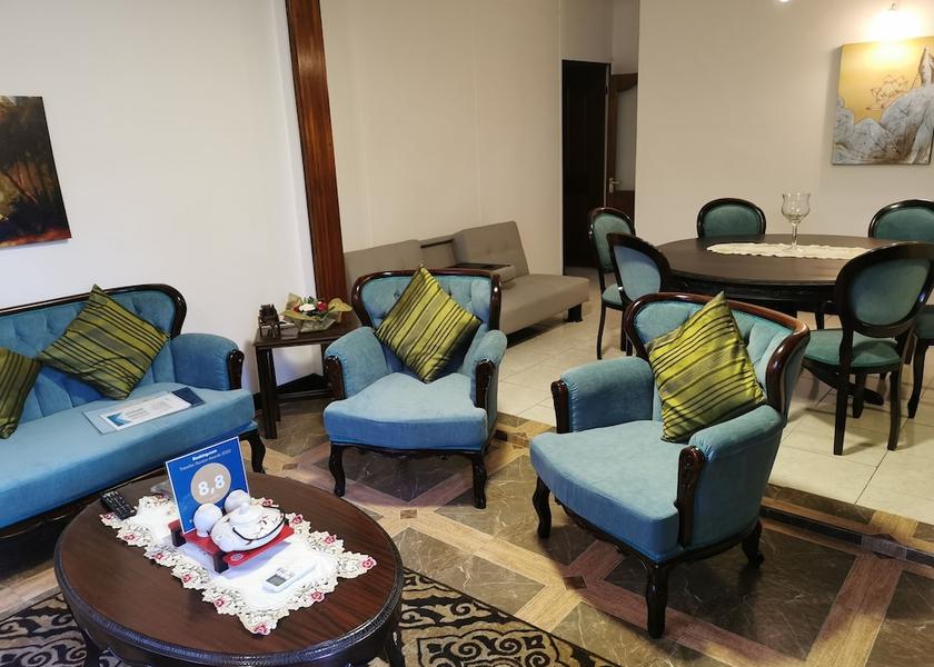  Quatre Bornes Living Area