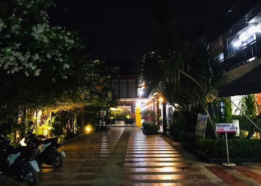Vientiane Province Vang Vieng Front of property - evening/night