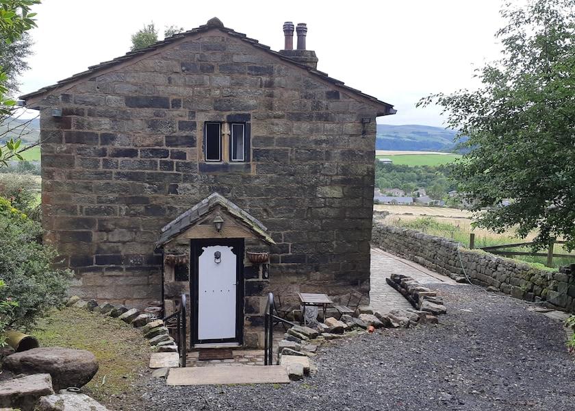 England Todmorden Exterior Detail