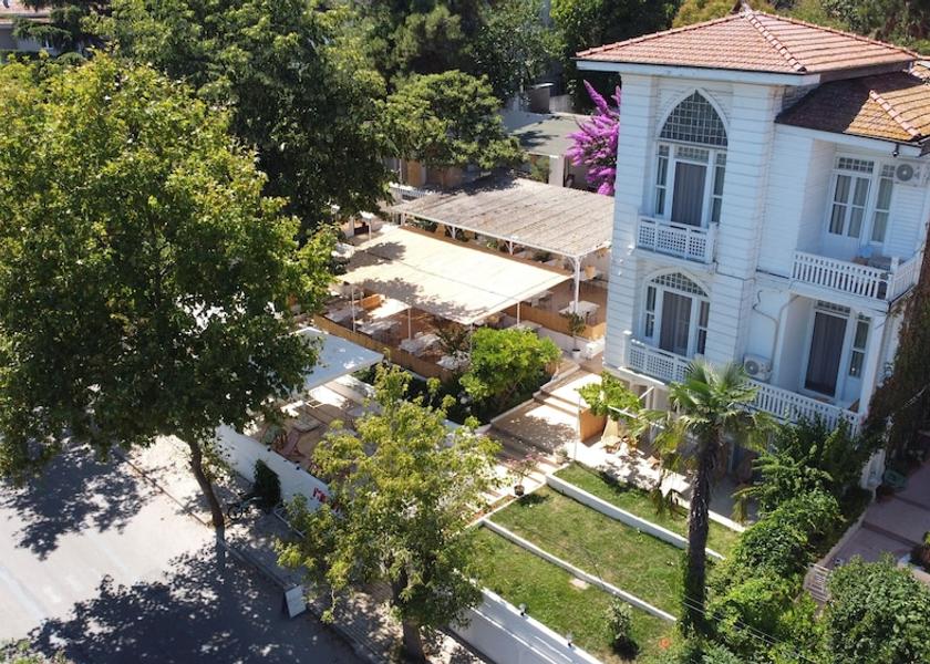 Istanbul Adalar Facade