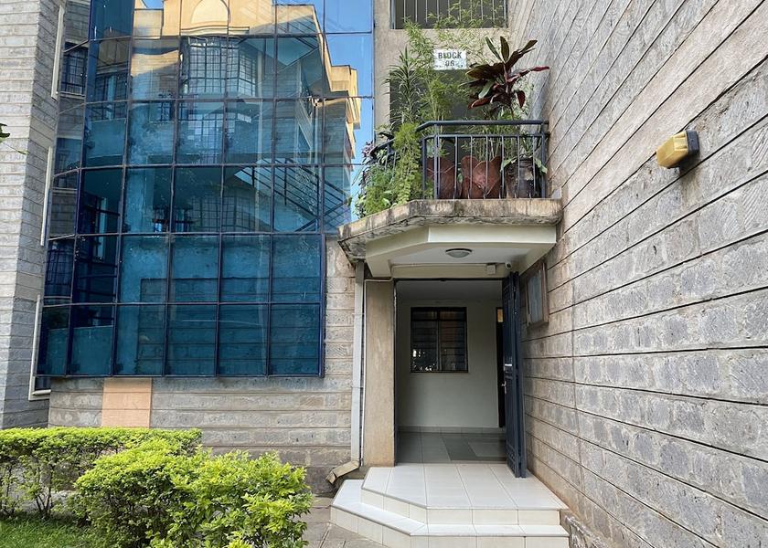  Nairobi Exterior Detail