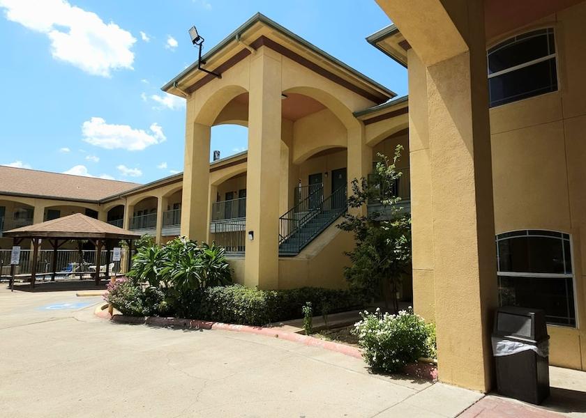 Texas Edinburg Facade