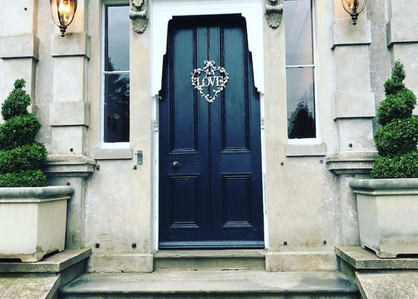 England Gainsborough Entrance