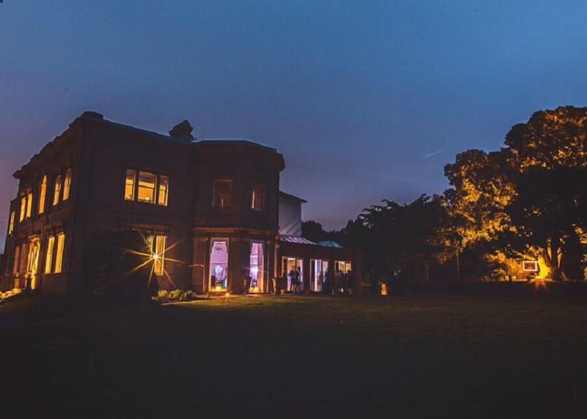 England Gainsborough Facade